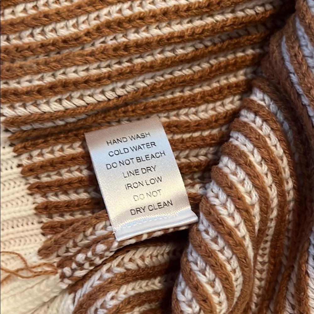 BiBi White and Brown Sweater Pants And Top With Ribbed Knit Design Size XL - Picture 5 of 15
